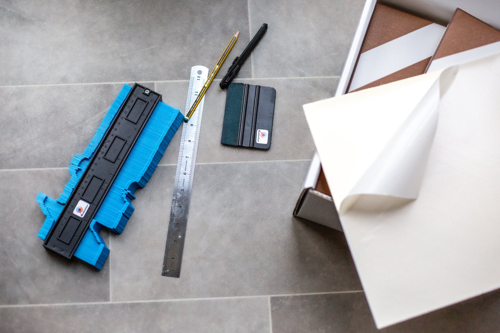 Comfort Peel and Stick Tiles Application  illustration